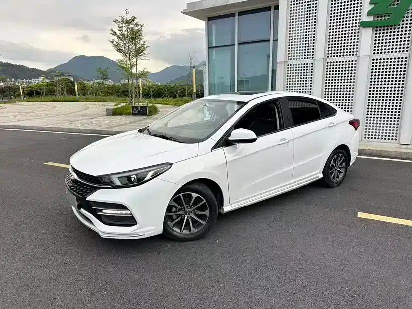 Chery Arrizo GX 2021 Champion Edition 1.5L CVT Premium Edition — миниатюра 2
