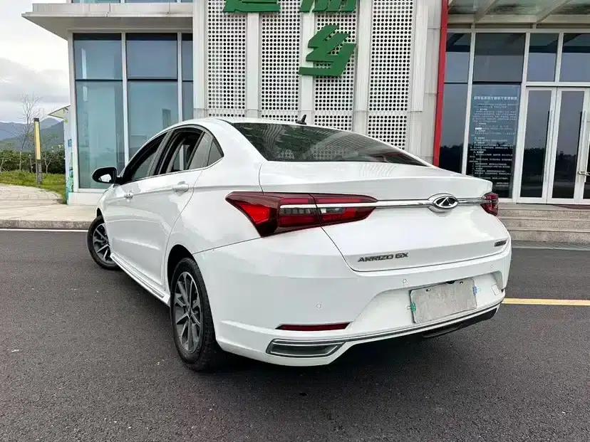 Chery Arrizo GX 2021 Champion Edition 1.5L CVT Premium Edition — миниатюра 3