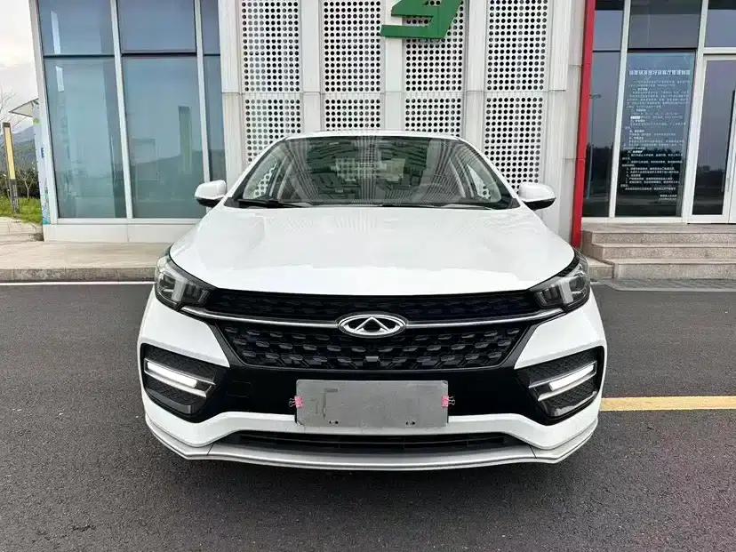 Chery Arrizo GX 2021 Champion Edition 1.5L CVT Premium Edition — миниатюра 4
