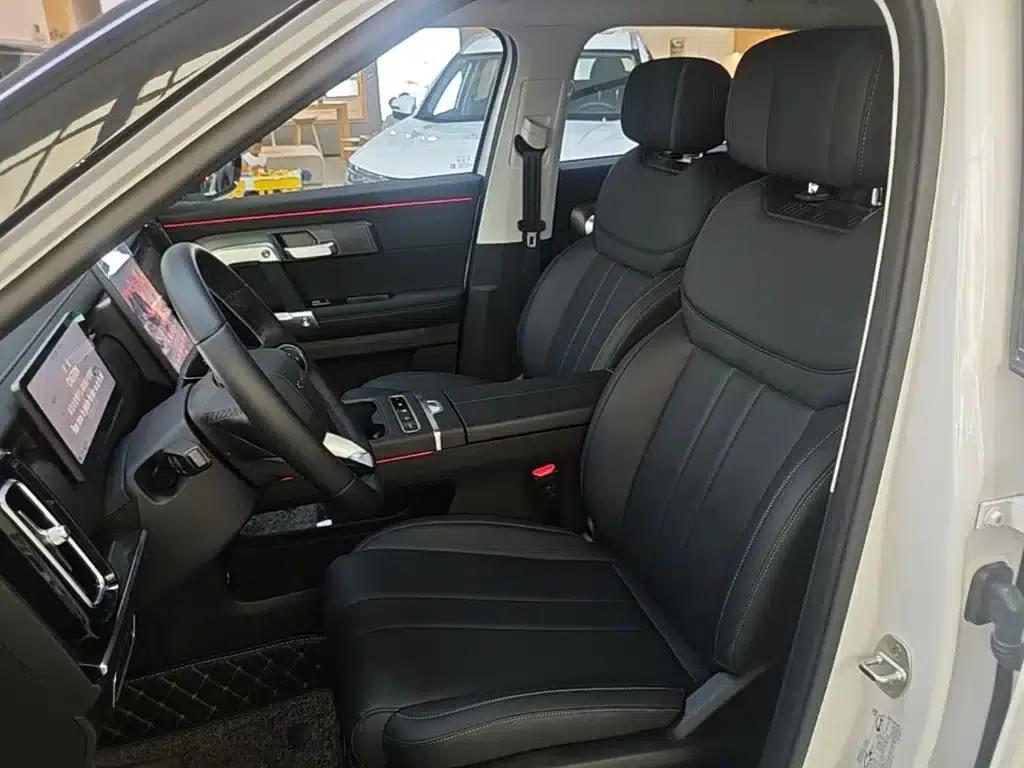 Chery Tiggo 7 C-DM 2025 1.5T 120KM Royal — миниатюра 15