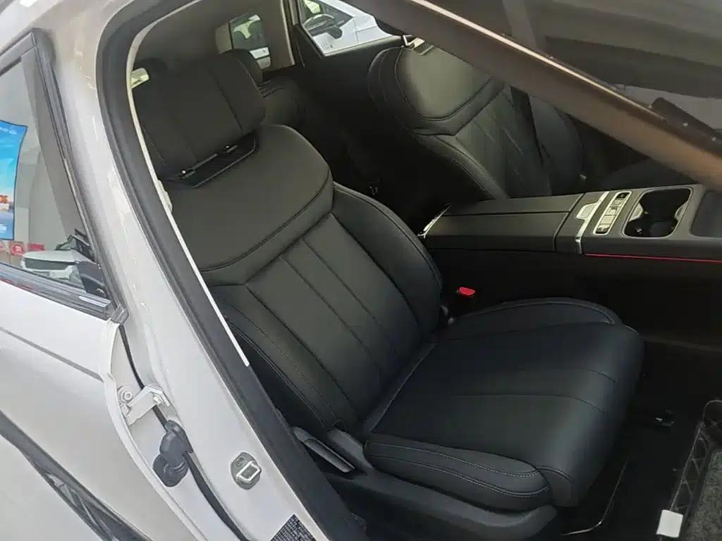 Chery Tiggo 7 C-DM 2025 1.5T 120KM Royal — миниатюра 25