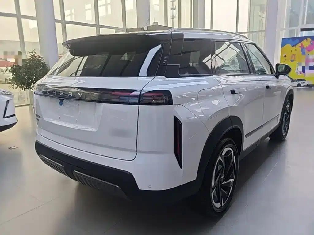 Chery Tiggo 7 C-DM 2025 1.5T 120KM Royal — миниатюра 7