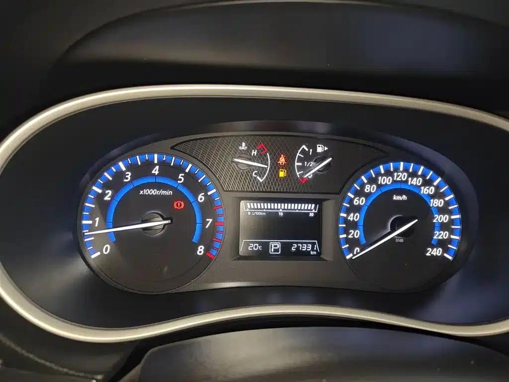 Venucia T90 2018 2.0L CVT Smart Connect Smart Edition (National VI Emission Standard) — миниатюра 8