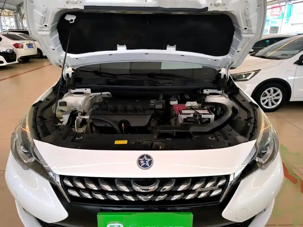 Venucia T90 2018 2.0L CVT Smart Fashion Edition (National V Emission Standard) — миниатюра 16