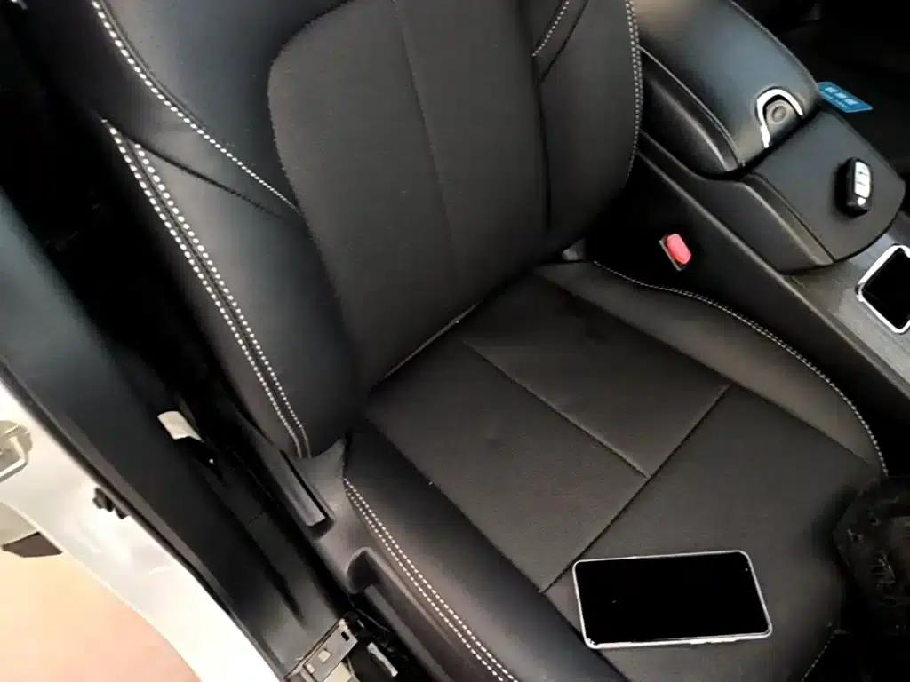 Venucia T90 2018 2.0L CVT Smart Fashion Edition (National V Emission Standard) — миниатюра 20