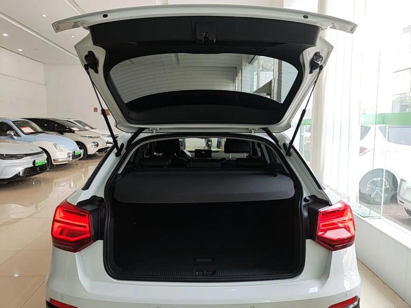 Audi Q2L e-tron 2019 Q2L e-tron Pure Electric Smart Enjoyment Model — миниатюра 22