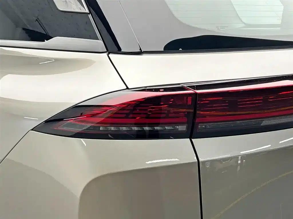 2024 Tanlu 380VC-TURBO 4WD Intelligent Driving Edition 6-Seater — миниатюра 10