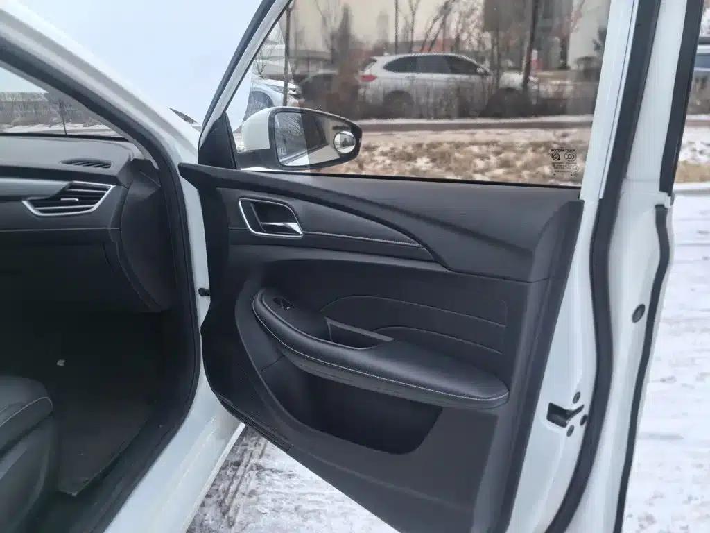 Roewe Ei5 2019 Luxury Edition — миниатюра 20