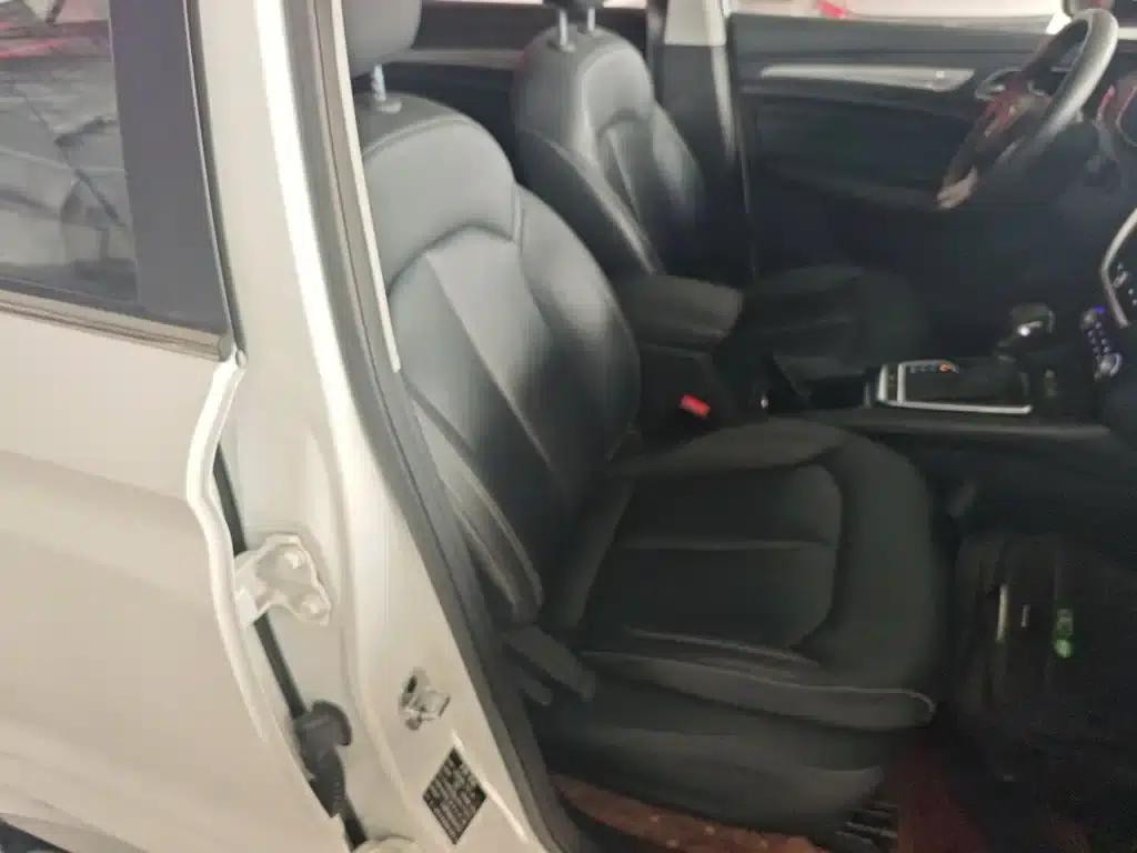 Roewe RX3 2018 1.6L CVT Flagship Edition — миниатюра 20