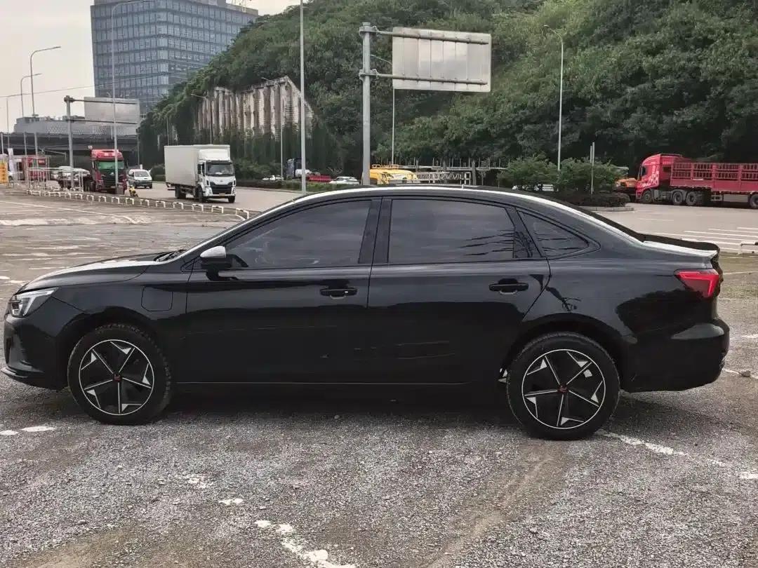 Feifan ER6 2021 New Dynamic Edition 620km Smart Edition — миниатюра 2