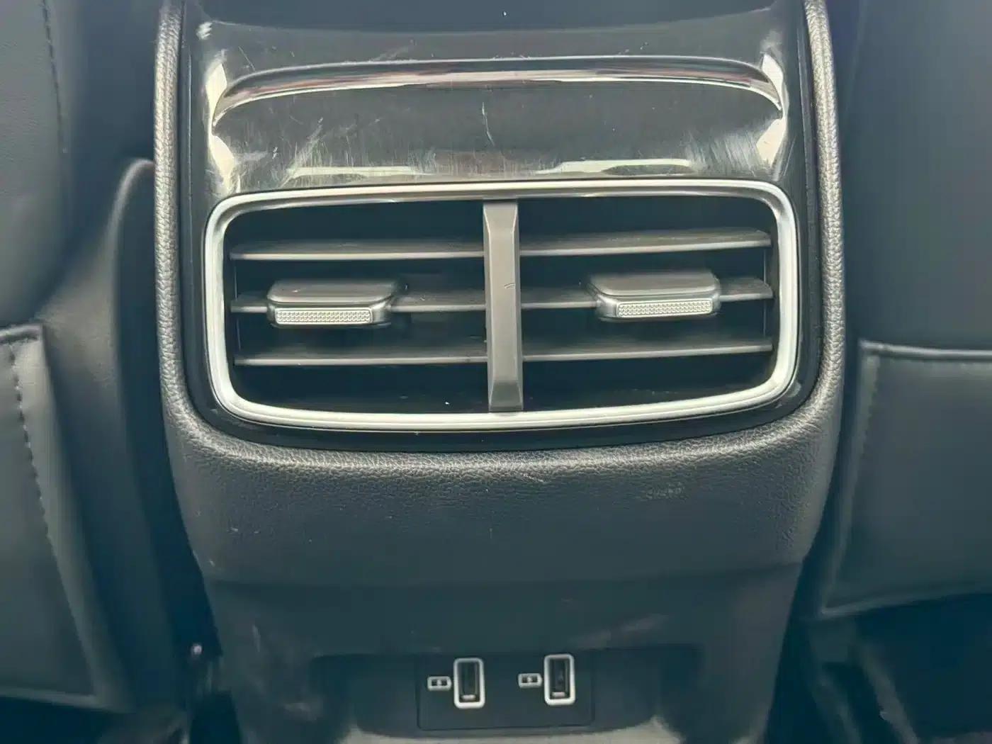 Roewe i6 MAX New Energy 2021 1.5T PHEV Online Luxury Edition — миниатюра 14