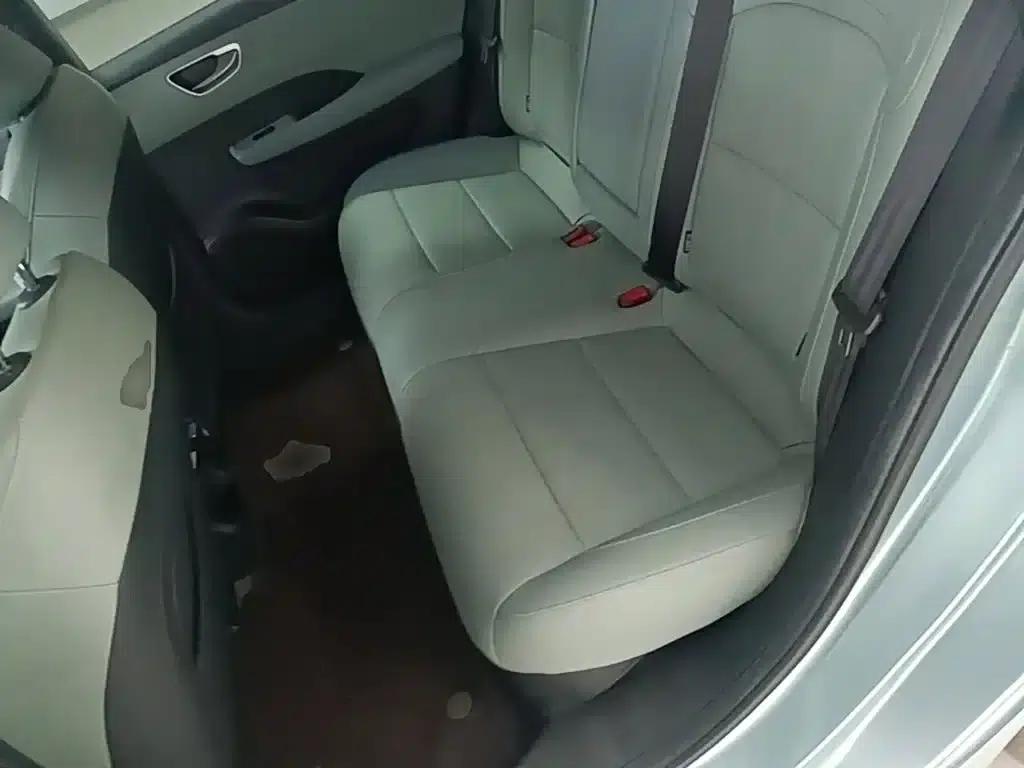 Roewe D6 2025 450km Premium Edition — миниатюра 17