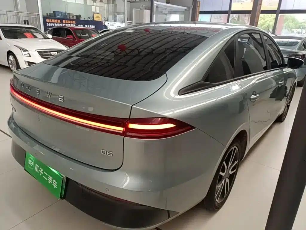 Roewe D6 2025 450km Premium Edition — миниатюра 7