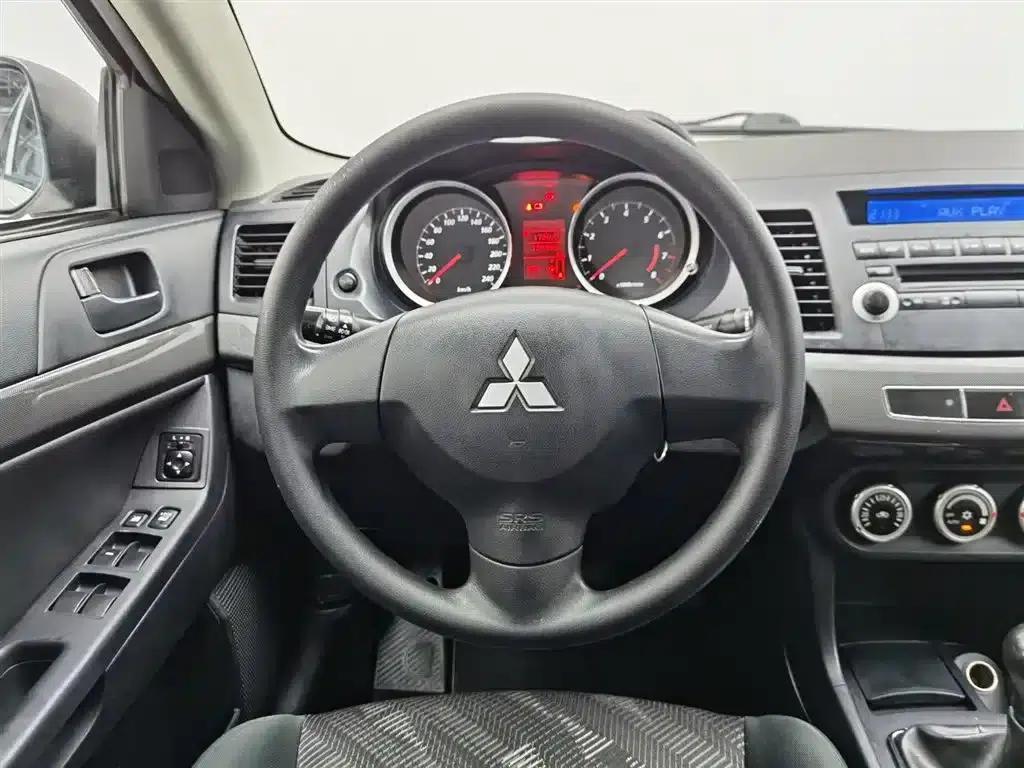 Lancer EX 2013 Fashion Edition 1.6L Manual Classic — миниатюра 11