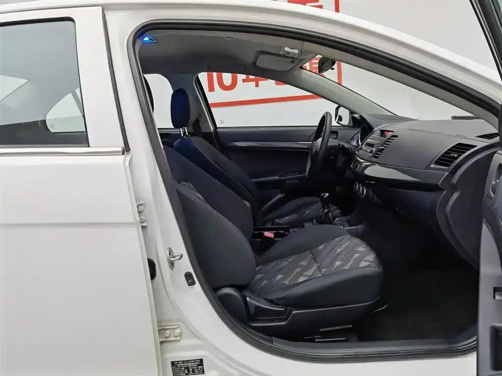 Lancer EX 2013 Fashion Edition 1.6L Manual Classic — миниатюра 23