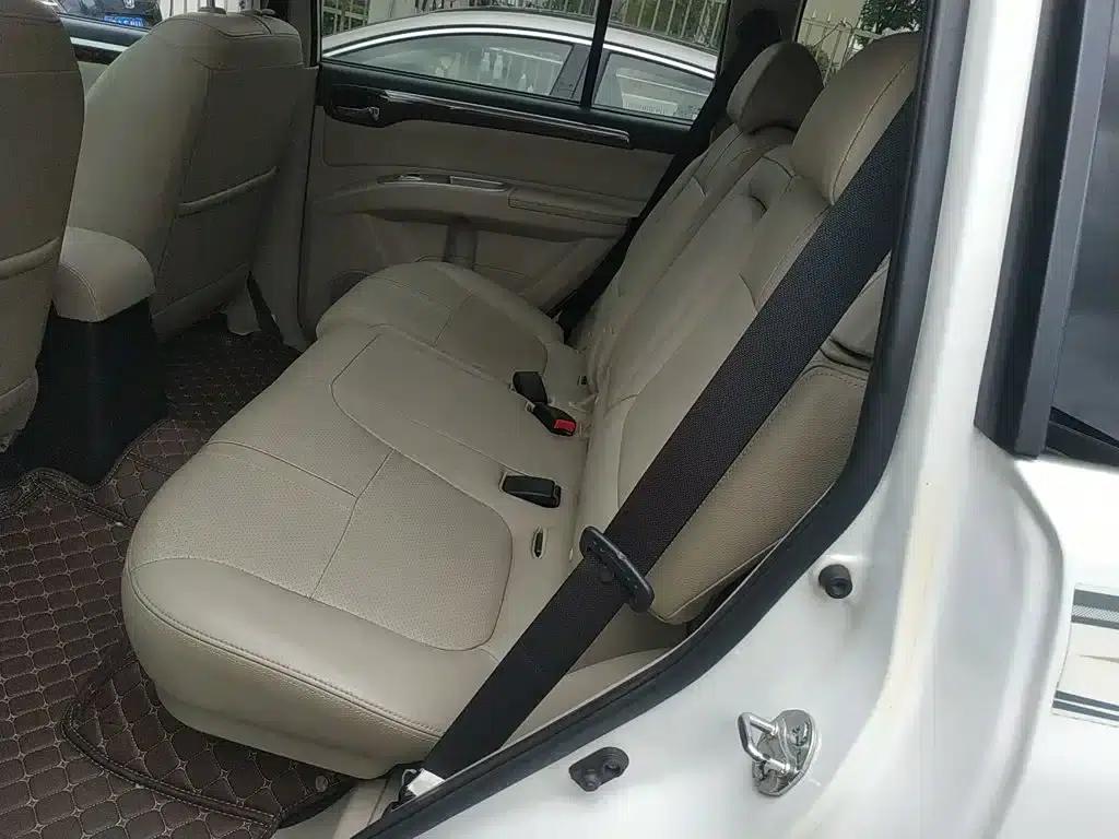2013 Pajero Sport 3.0L Automatic 2WD Luxury Edition — миниатюра 13
