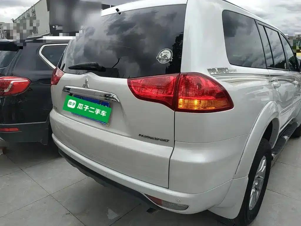 2013 Pajero Sport 3.0L Automatic 2WD Luxury Edition — миниатюра 4