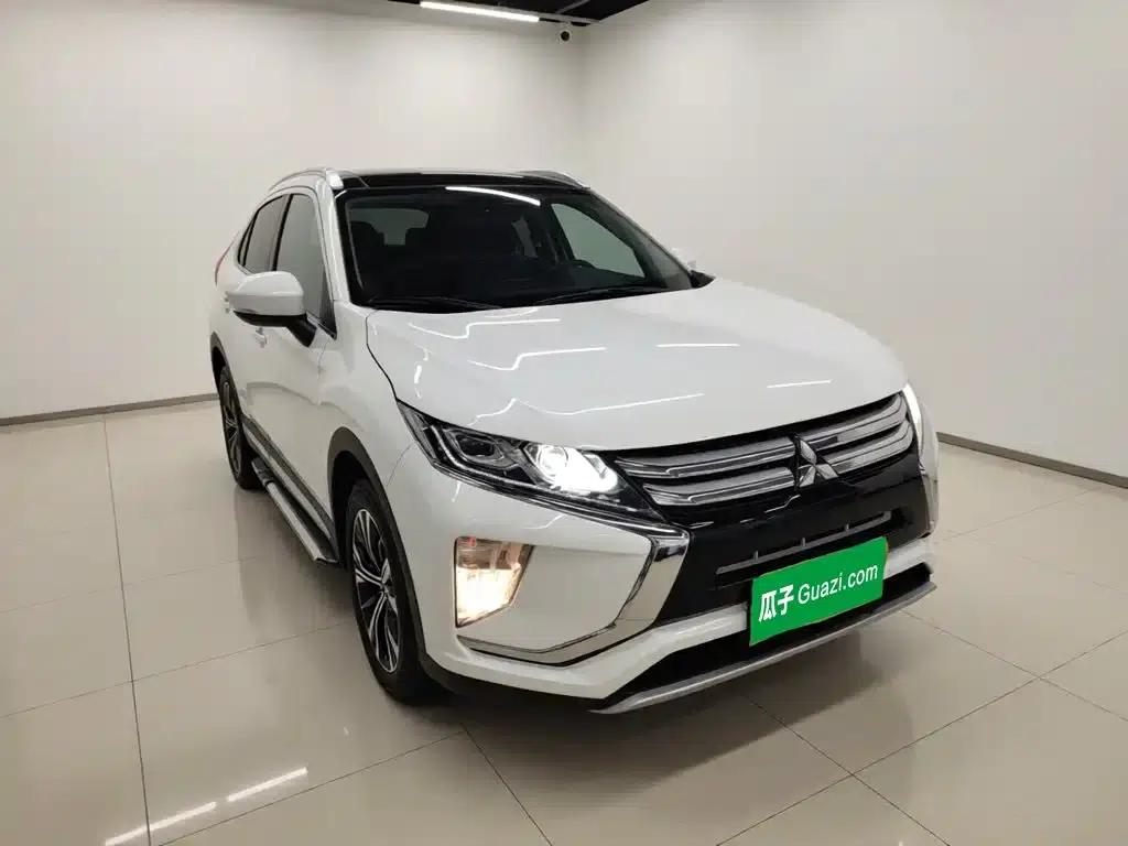 Eclipse Cross 2018 1.5T CVT 2WD Dream Edition — миниатюра 4