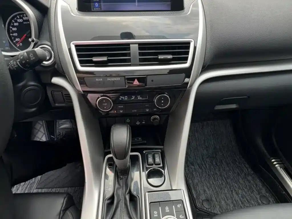 Eclipse Cross 2019 1.5T CVT 2WD Dream Edition (China VI Emission Standard) — миниатюра 5