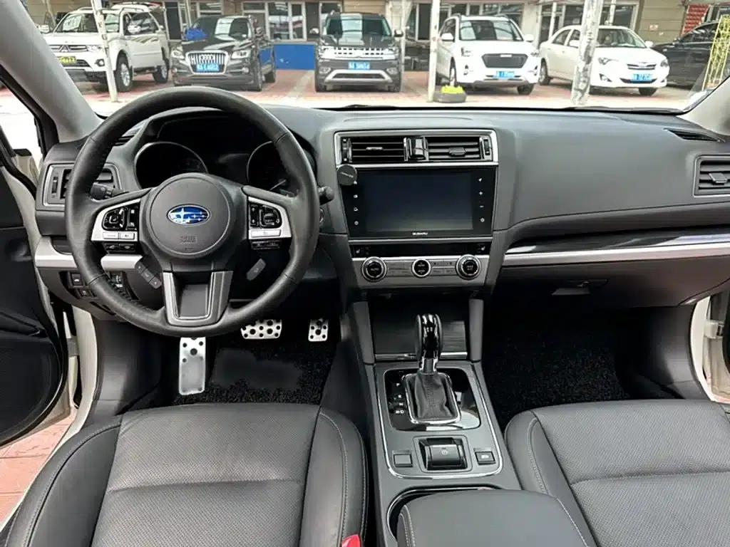 Legacy 2017 2.5i AWD Glory Edition EyeSight — миниатюра 23