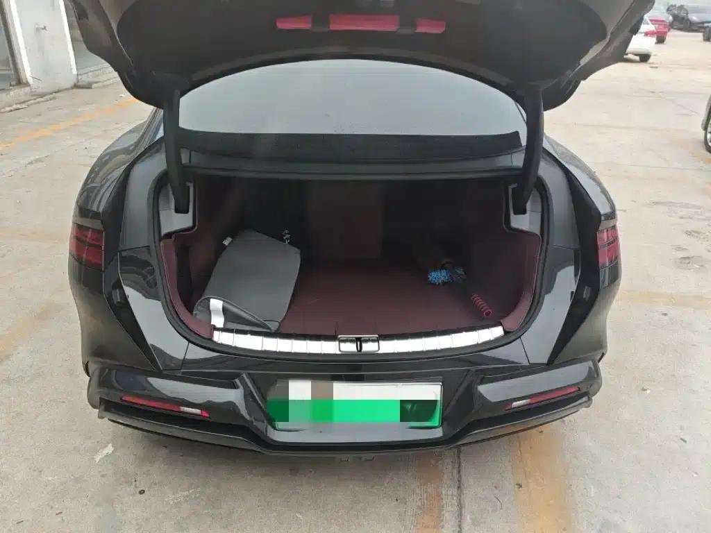 Denza Z9 2024 Model 1100km AWD Max Edition — миниатюра 10