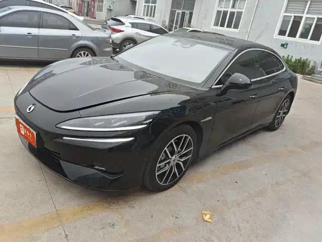 Denza Z9 2024 Model 1100km AWD Max Edition