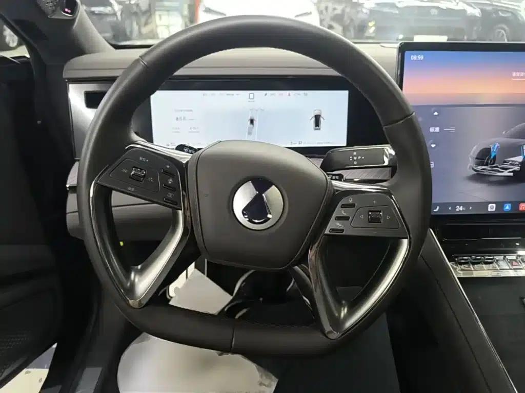 Denza Z9 2024 Model 1100km AWD Max Edition — миниатюра 11