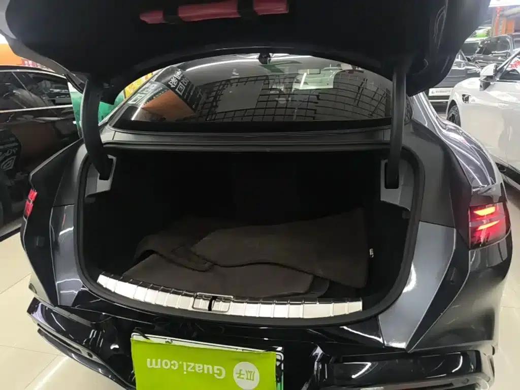 Denza Z9 2024 Model 1100km AWD Max Edition — миниатюра 19