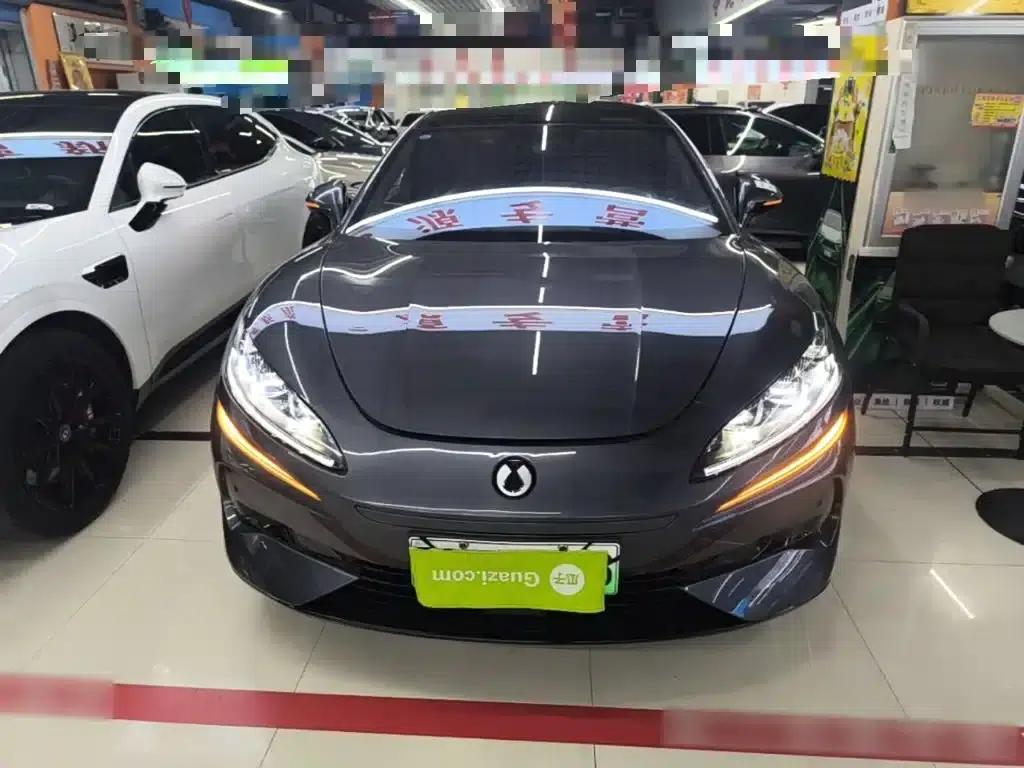 Denza Z9 2024 Model 1100km AWD Max Edition — миниатюра 3