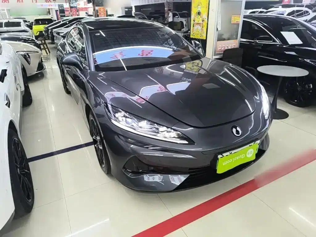 Denza Z9 2024 Model 1100km AWD Max Edition — миниатюра 4
