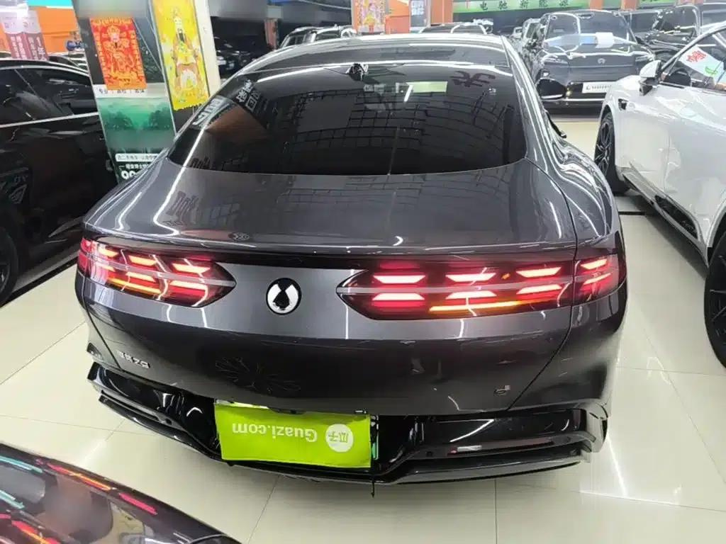 Denza Z9 2024 Model 1100km AWD Max Edition — миниатюра 6