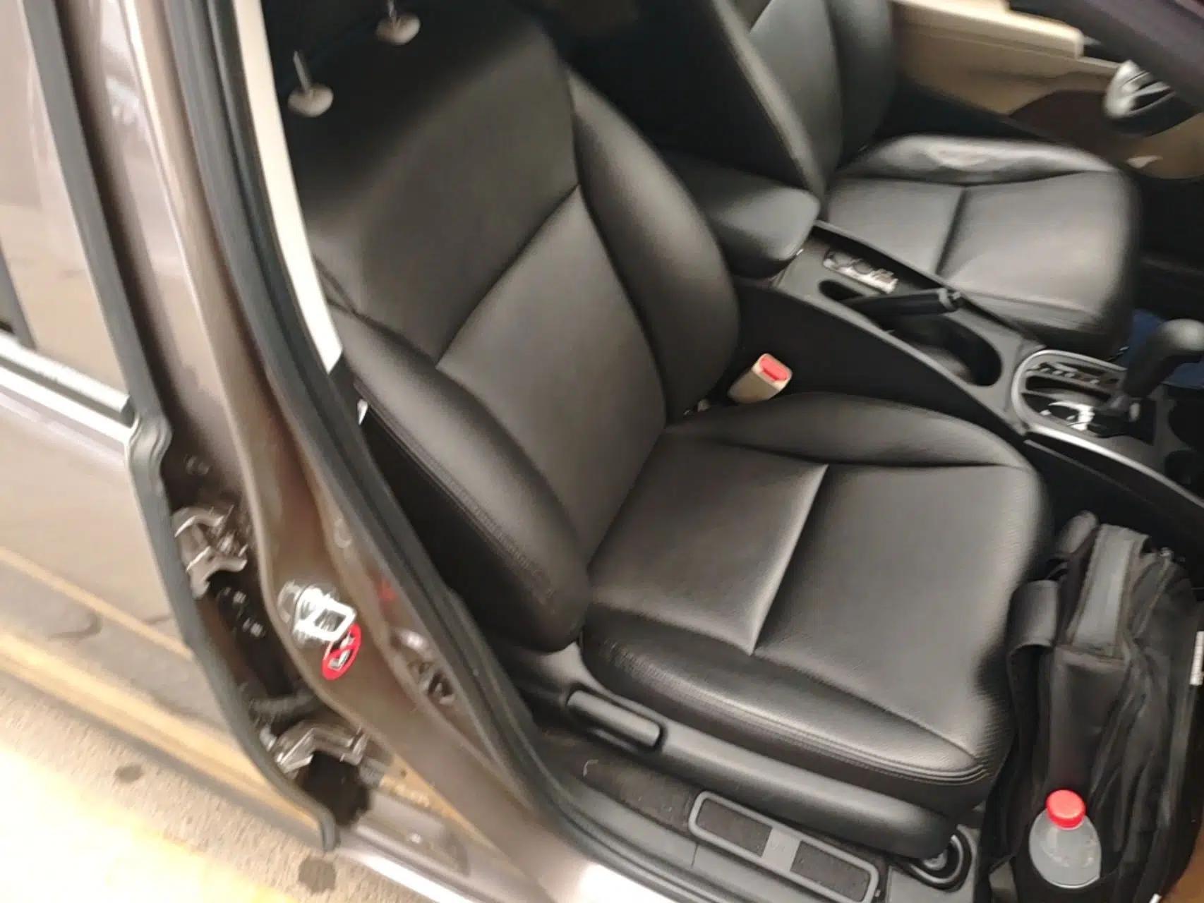 Honda Greiz 2016 1.5L CVT Classic Edition — миниатюра 19