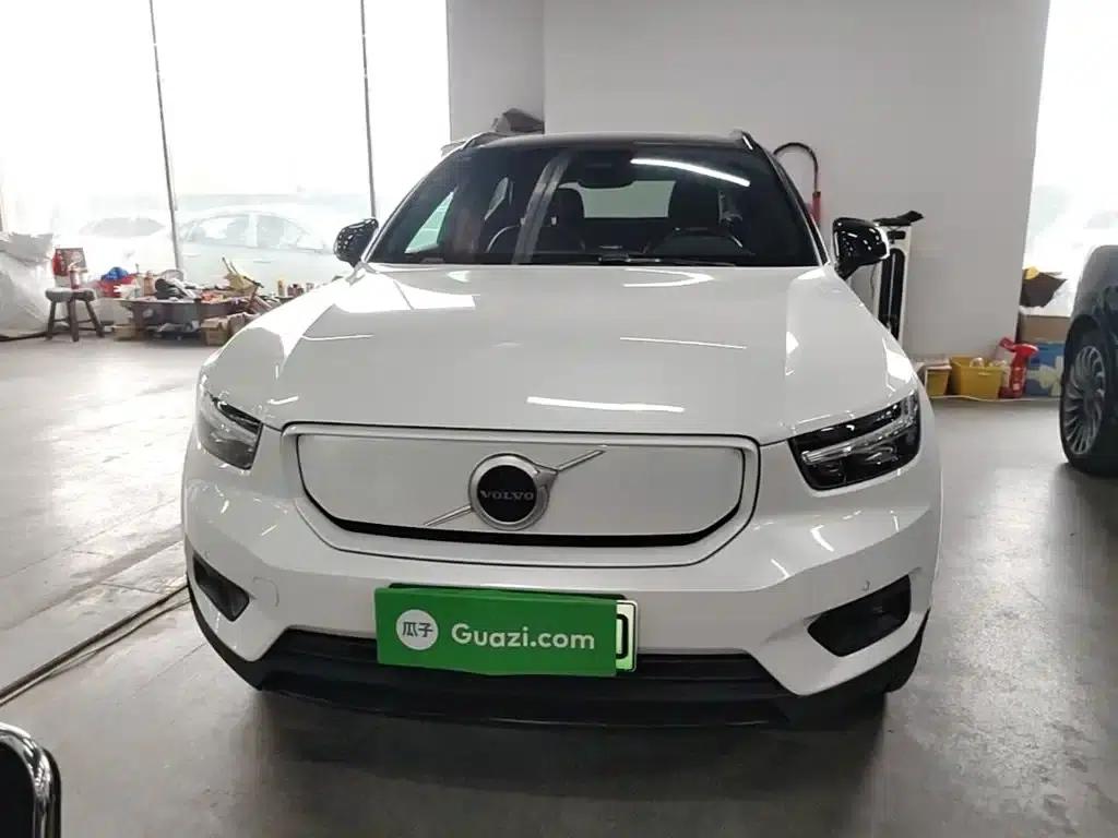 Volvo XC40 PHEV 2021 P8 Pure Electric AWD Inscription Sport Edition — миниатюра 3