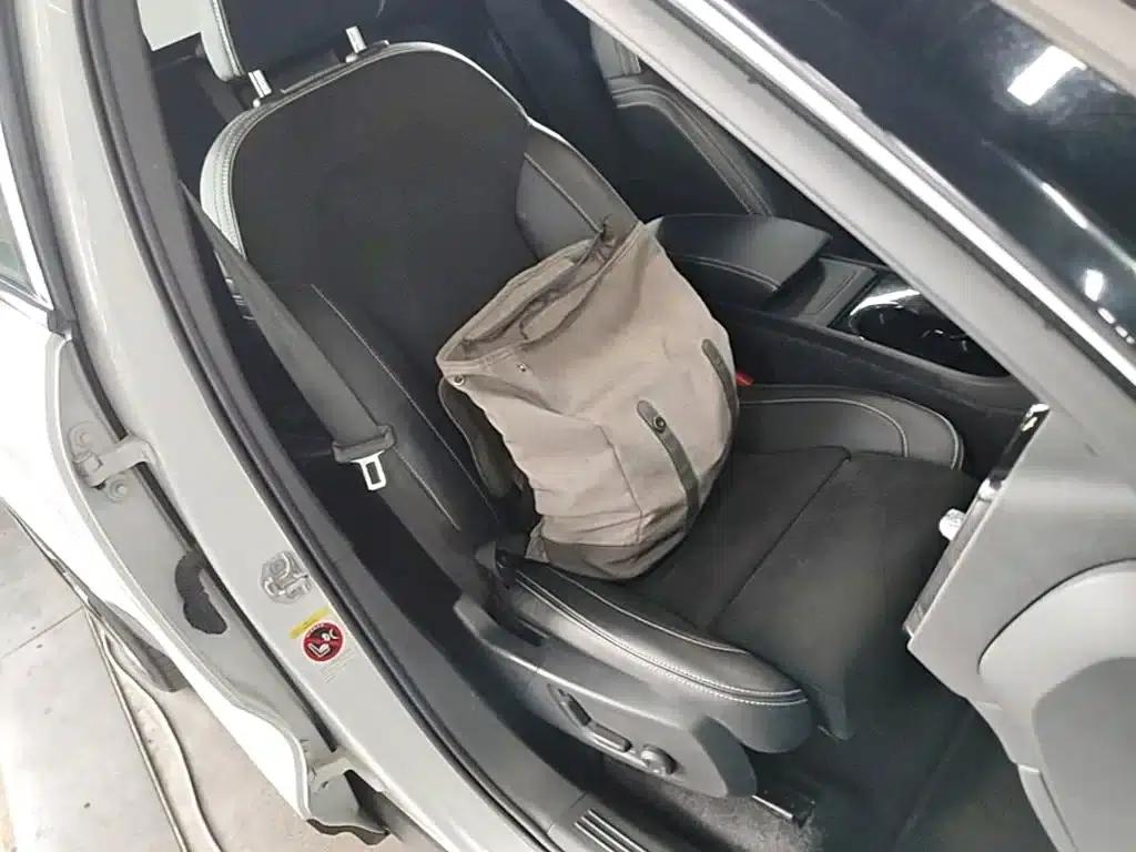 Volvo XC40 PHEV 2021 P8 Pure Electric AWD Inscription Sport Edition — миниатюра 25