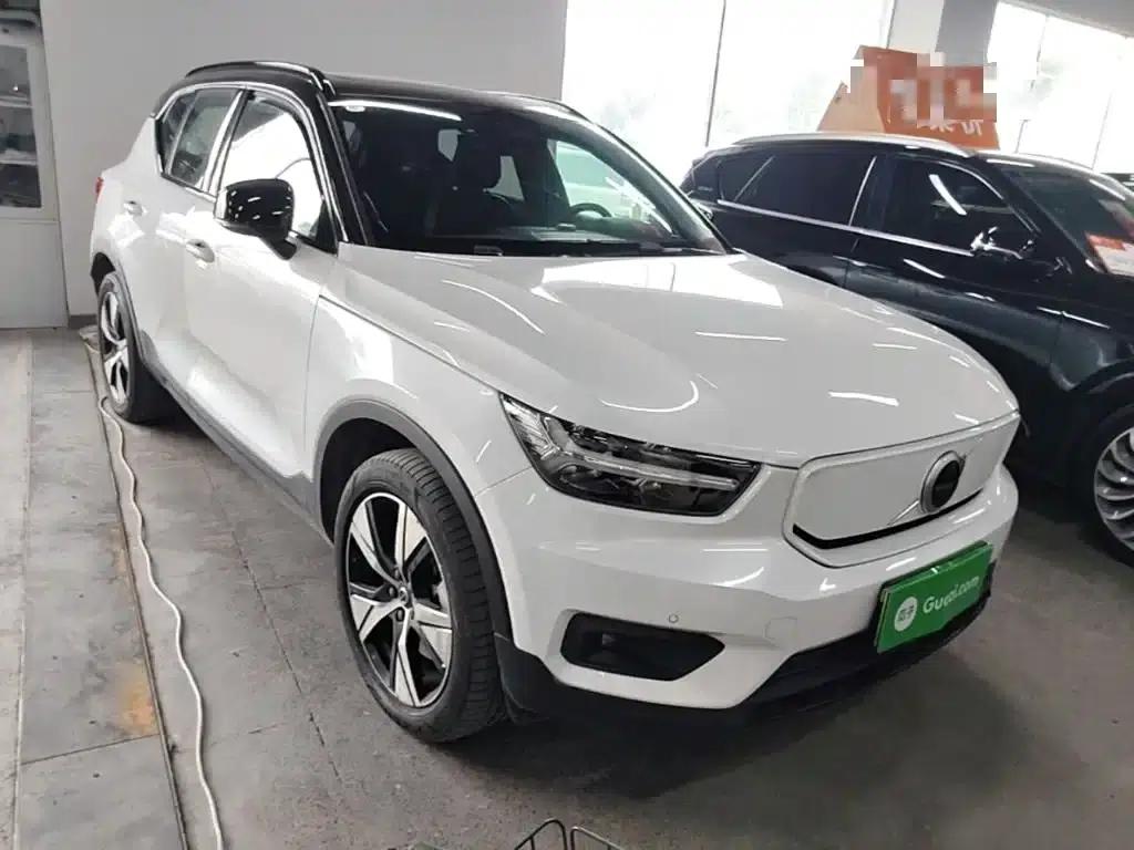Volvo XC40 PHEV 2021 P8 Pure Electric AWD Inscription Sport Edition — миниатюра 4
