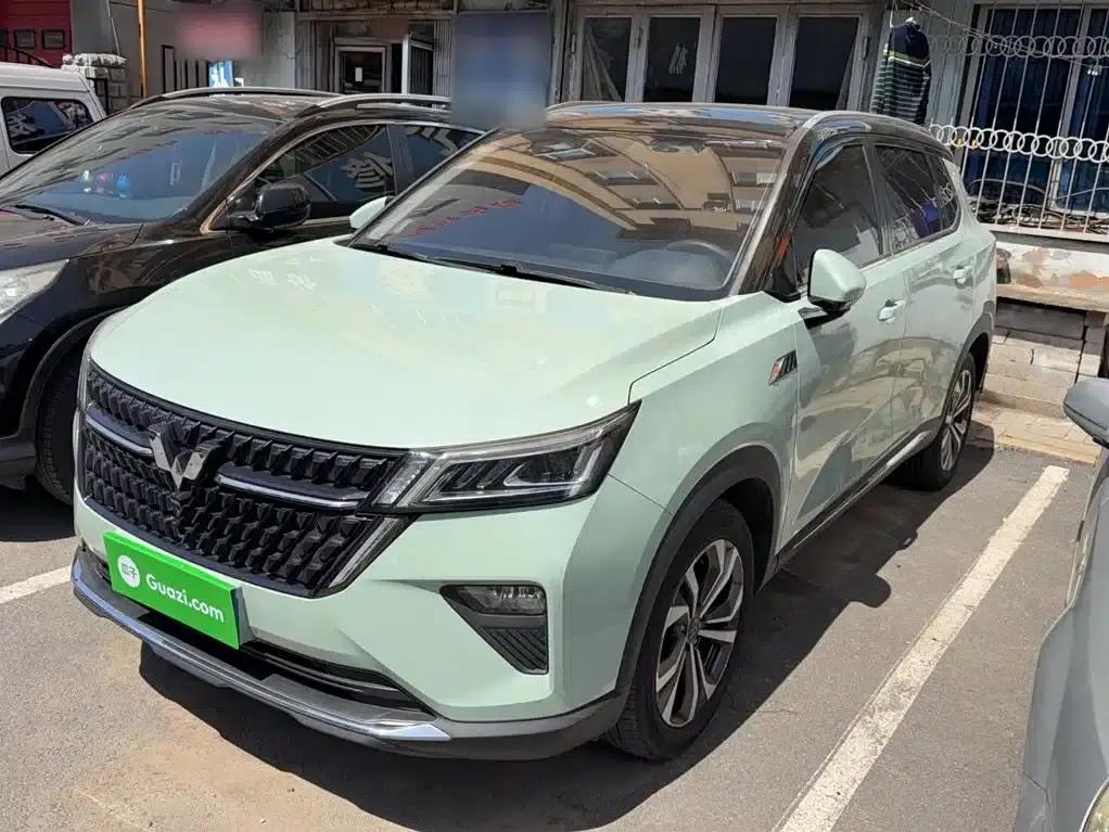 Wuling Xingchen 2021 1.5T CVT Star Edition — миниатюра 2