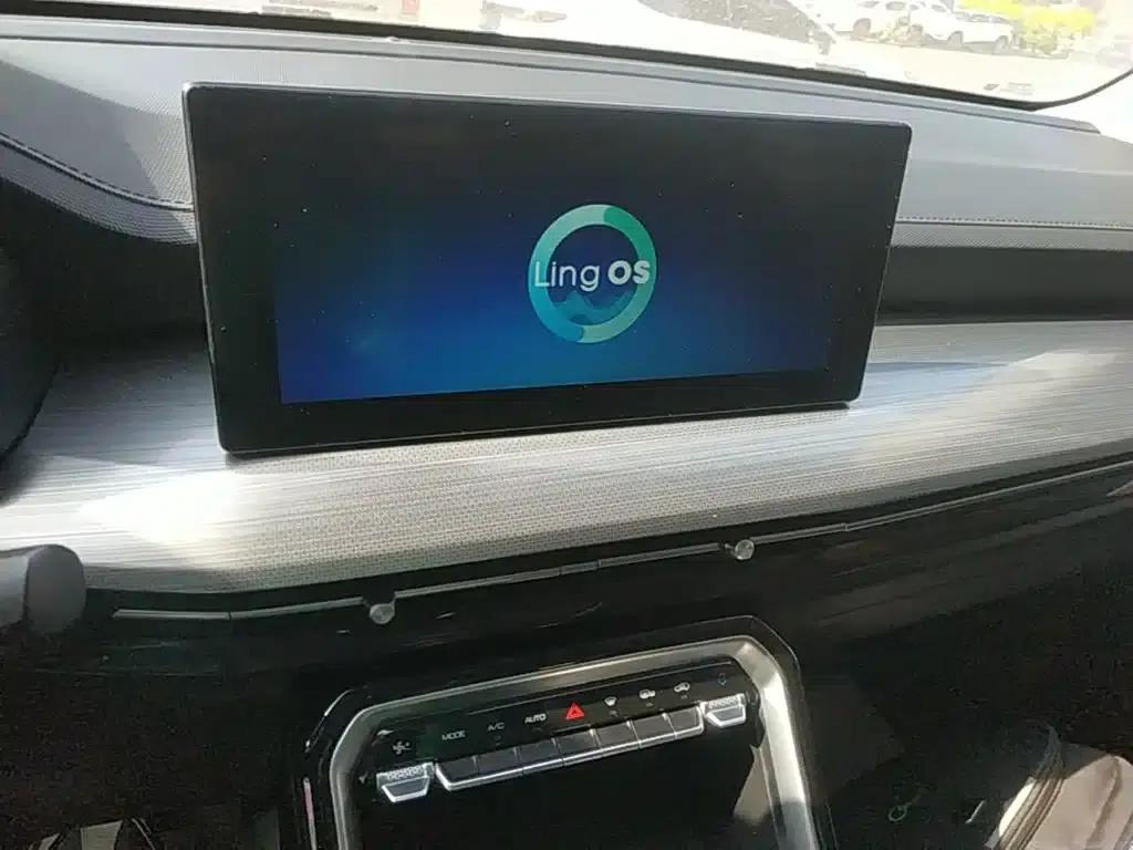 Wuling Xingchen 2021 1.5T CVT Star Edition — миниатюра 9