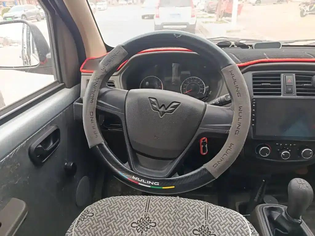 Wuling Rongguang S 2023 1.5L Basic Model 5/7 Seats — миниатюра 3