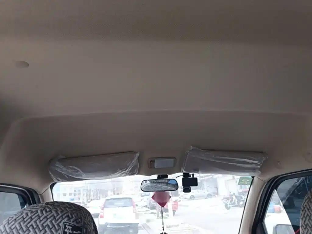 Wuling Rongguang S 2023 1.5L Basic Model 5/7 Seats — миниатюра 9