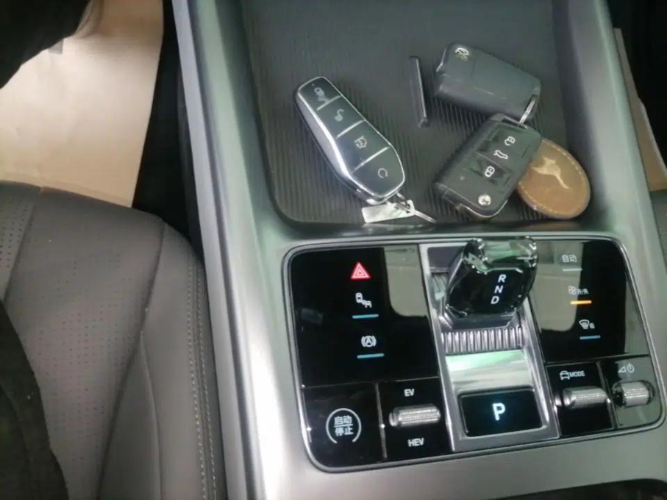 BYD Seal 07 DM-i 2025 DM-i 1.5L 125km Elite Model — миниатюра 16