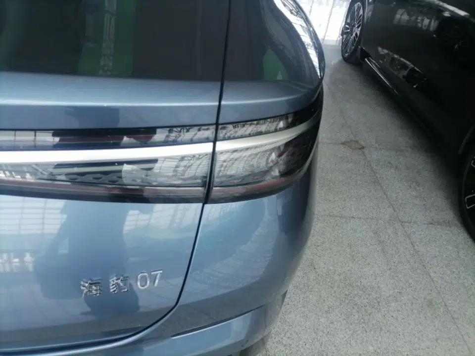 BYD Seal 07 DM-i 2025 DM-i 1.5L 125km Elite Model — миниатюра 9