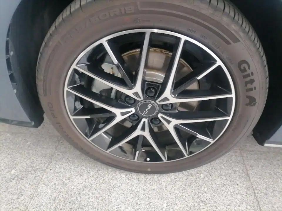 BYD Seal 07 DM-i 2025 DM-i 1.5L 125km Elite Model — миниатюра 10