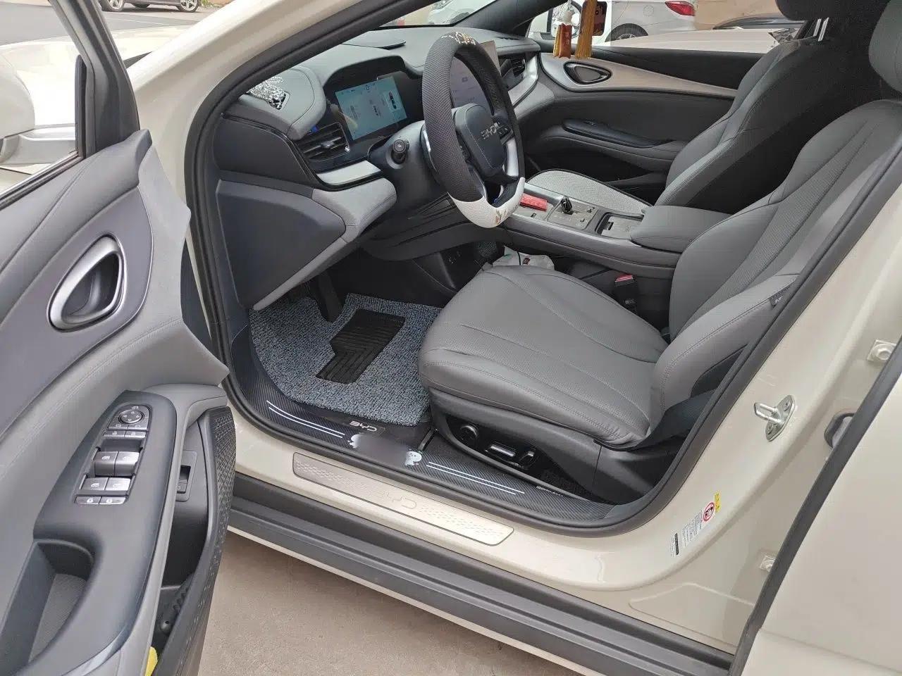 BYD Seal 07 DM-i 2025 Intelligent Driving Version DM-i 1.5L 125 km Luxury Edition — миниатюра 16