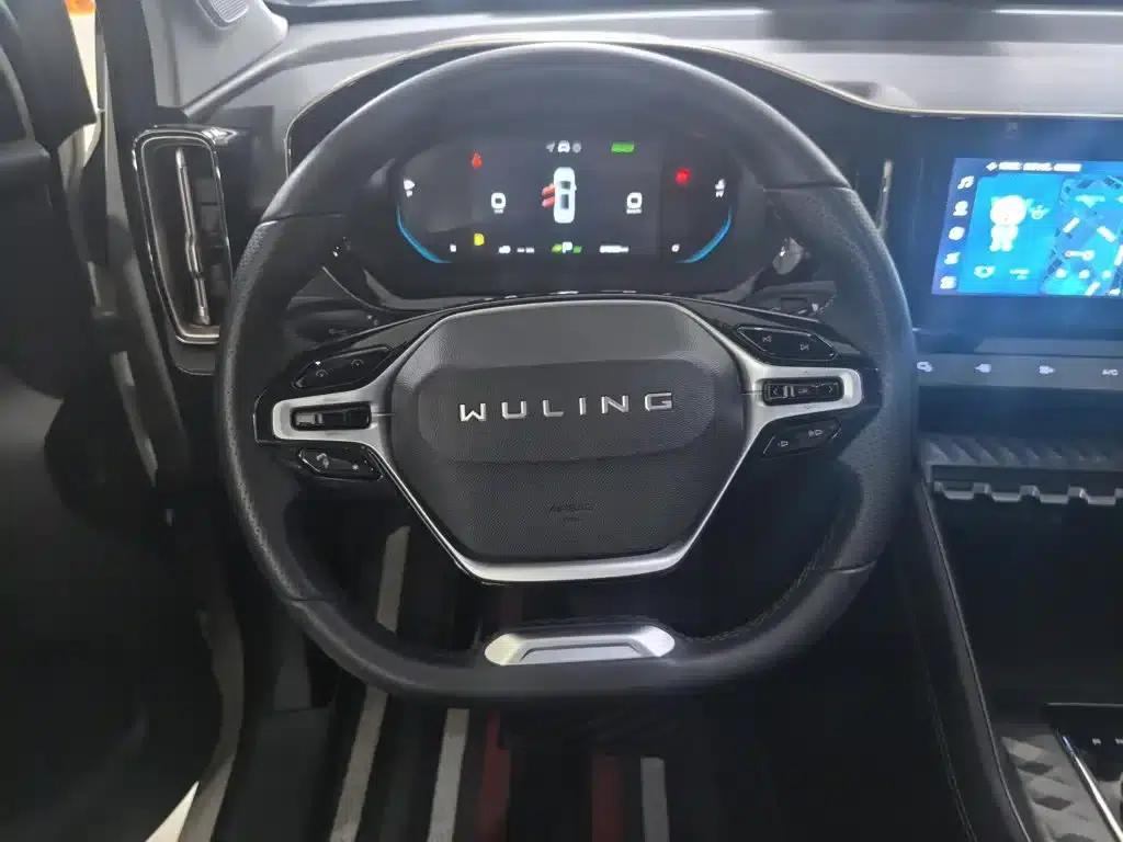 Wuling Xingyun 2023 2.0L DHT Flagship Edition — миниатюра 3
