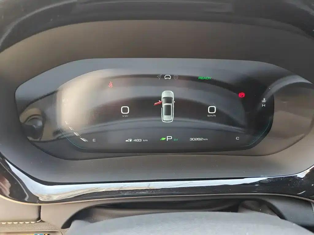Wuling Xingyun 2023 2.0L DHT Flagship Edition — миниатюра 5