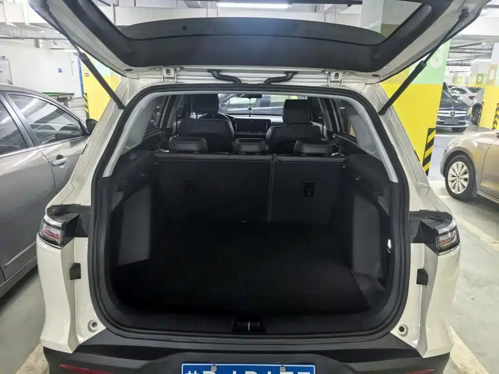 Wuling Xingyun 2023 2.0L DHT Flagship Edition — миниатюра 10