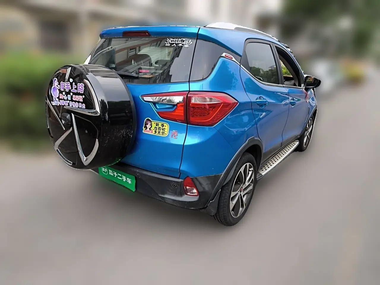 BYD Yuan 2016 1.5L Manual Luxury Model — миниатюра 6