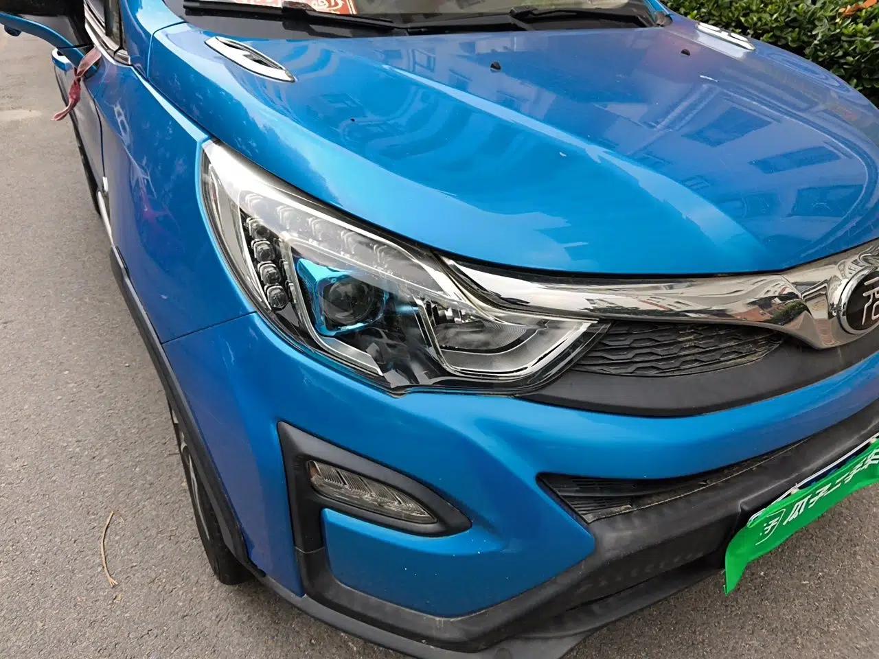 BYD Yuan 2016 1.5L Manual Luxury Model — миниатюра 7