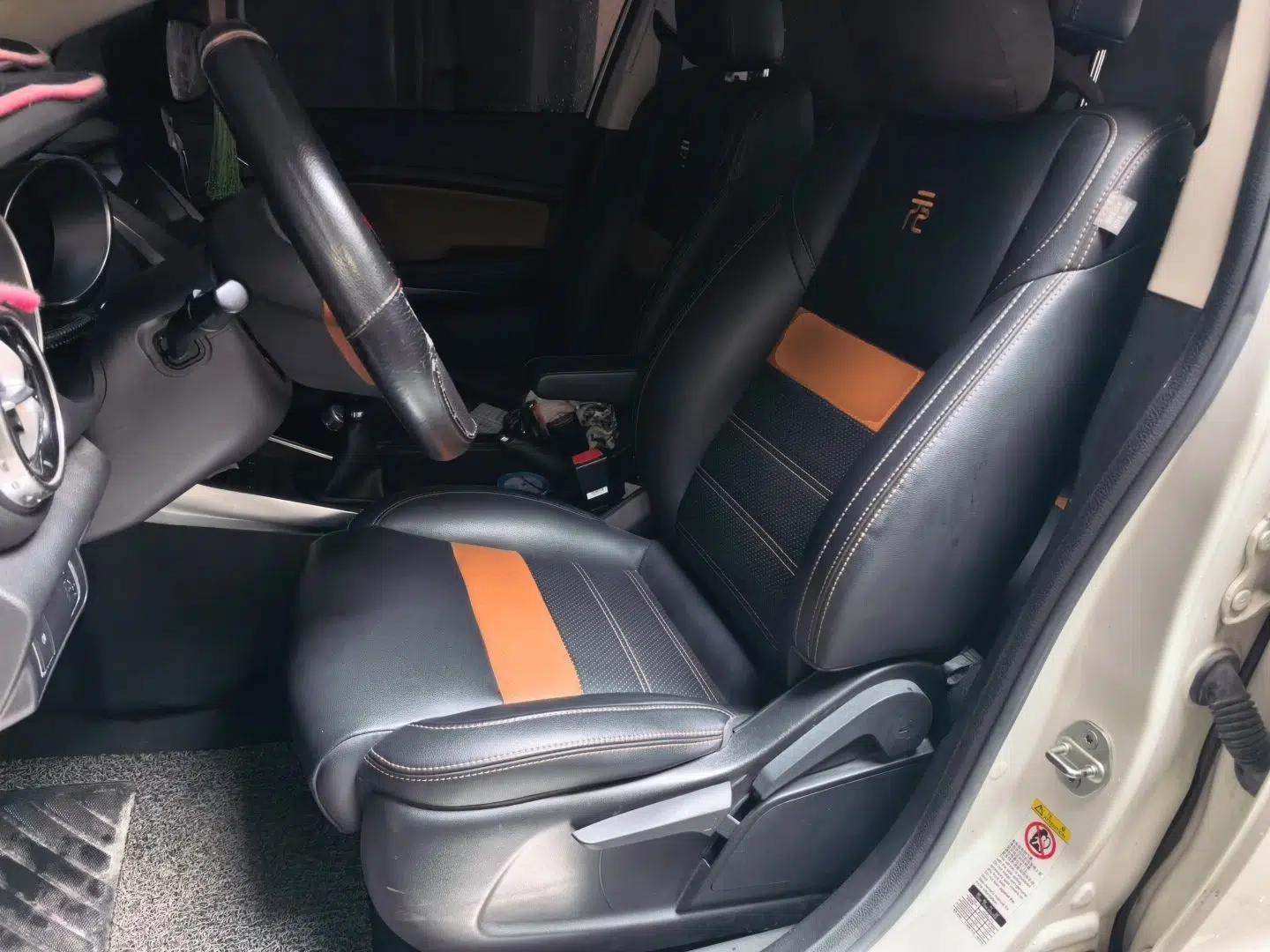 BYD Yuan 2016 1.5L Manual Luxury Version — миниатюра 15