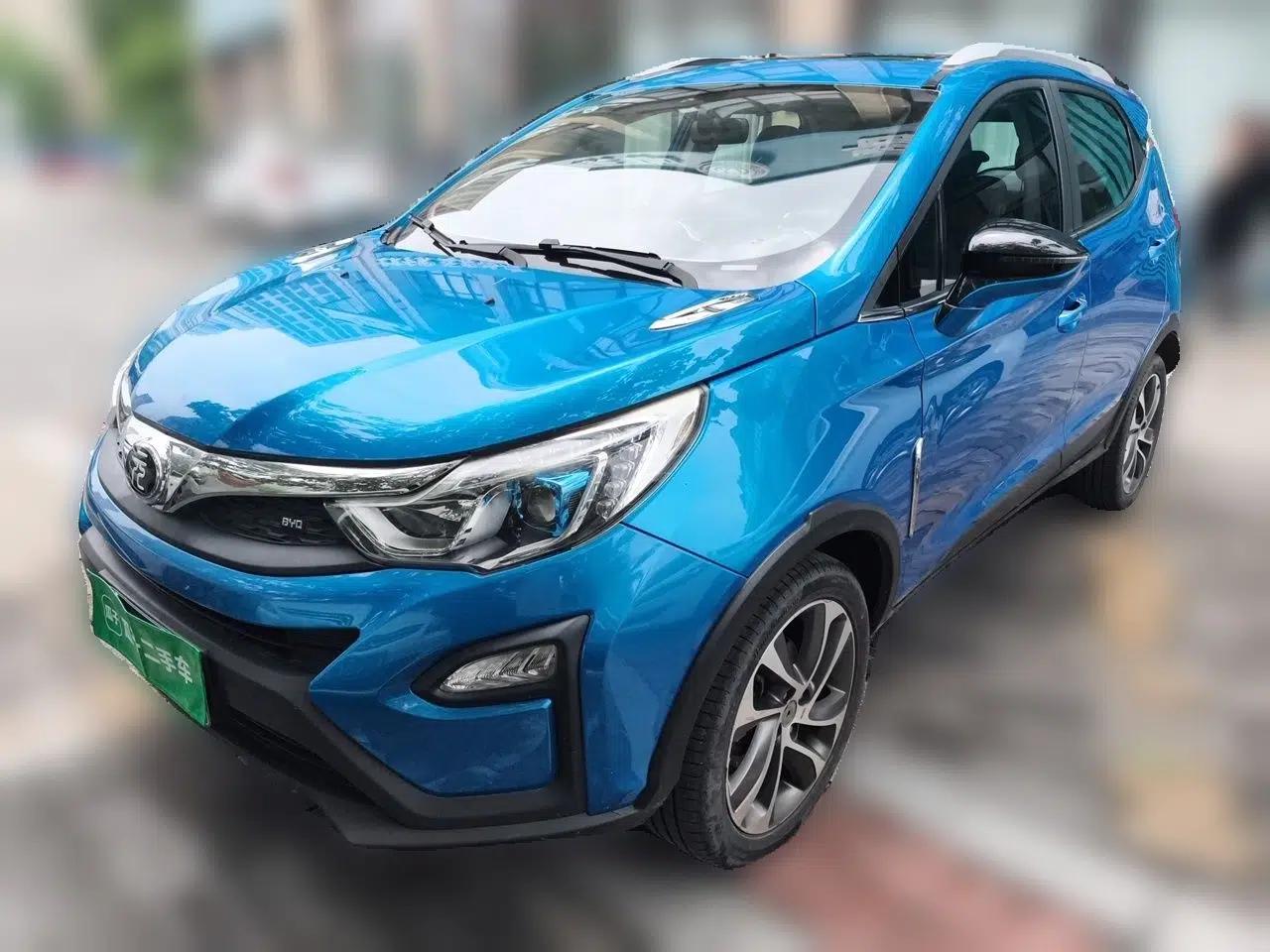 BYD Yuan 2016 1.5L Manual Luxury Version — миниатюра 1